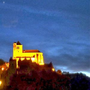 Meet your Posher, Eva